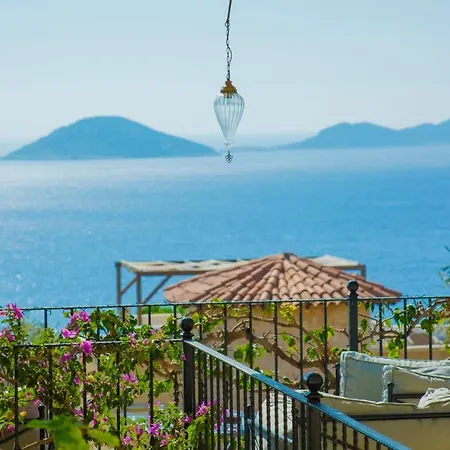 Sleeps 8 Pool Air Con Wifi *