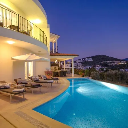 Sleeps 8 Pool Air Con Wifi Villa Kalkan