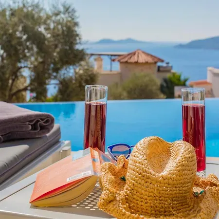 Sleeps 8 Pool Air Con Wifi * Kalkan