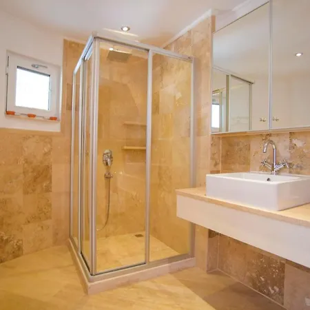Villa Sleeps 8 Pool Air Con Wifi Kalkan